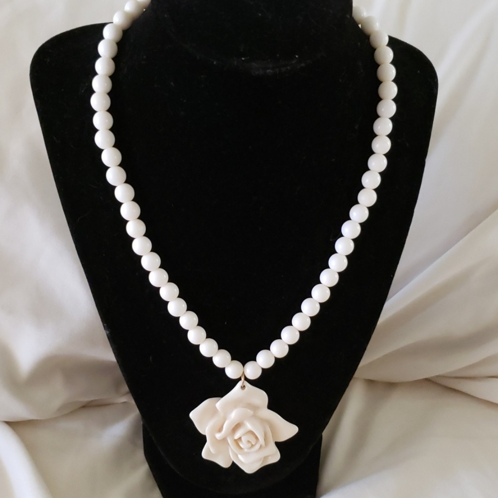 Rose and Bead Necklace